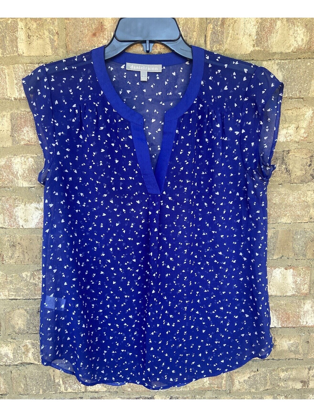 Daniel Rainn Sheer Blue Top With White Hearts All Over Print Women’s Size Small
